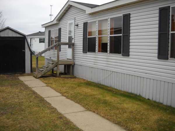 2070 S.ALMONT AVE, Imlay City, MI 48444 