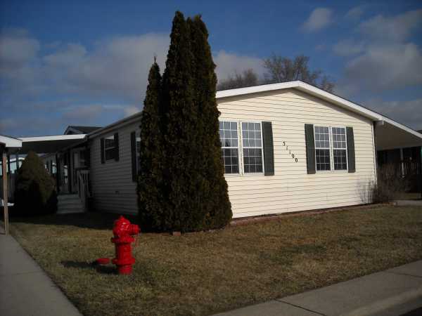 51100 Colony Lane, Belleville, MI 48111 