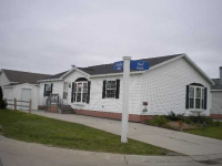 21478 Noel Ct., Macomb, MI 48044 