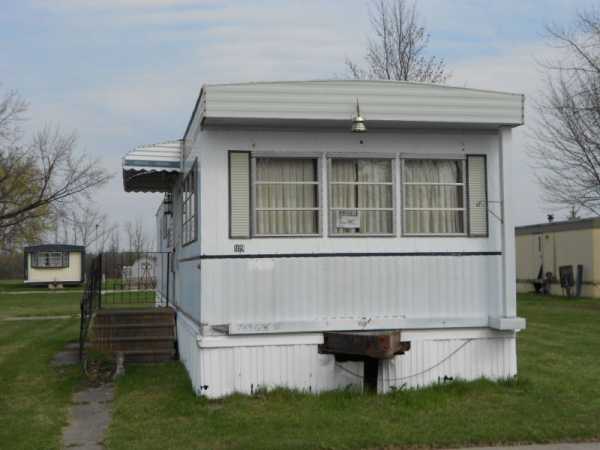 739 Gee St, Bay City, MI 48707 