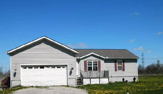 27405 29 Mile Rd, Lenox, MI 48050 