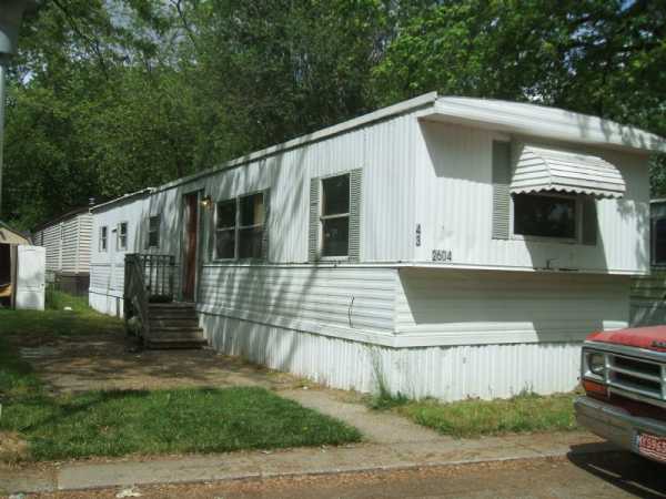 2604 Court, Brighton, MI 48114 