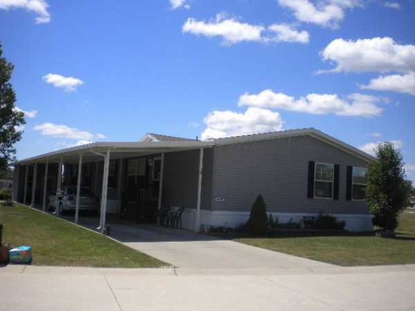 43746 Tanager, Clinton Township, MI 48036 