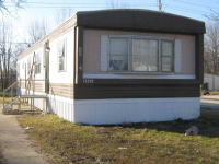 28661 S Maple, Romulus, MI 48174 