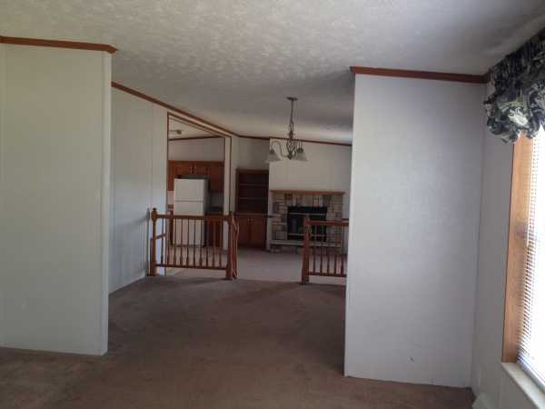 23215 Marsh, New Boston, MI 48164 