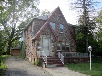 14877 Pierson St, Detroit, MI 48223 