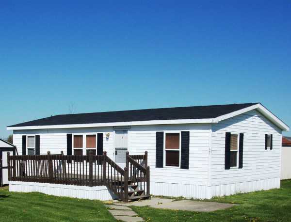 267 Vevay Dr E, Mason, MI 48854 