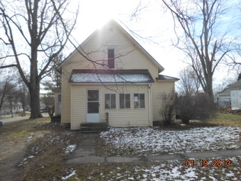 212 E First St, Morrice, MI 48857 
