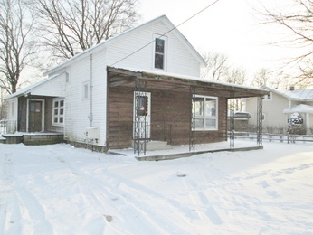 112 Maple, Galesburg, MI 49053 