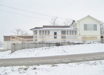 46 Hillcrest Dr, Munith, MI 49259 
