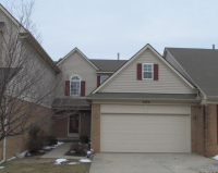 5375 Pine Needle Dr, Grand Blanc, MI 48439 