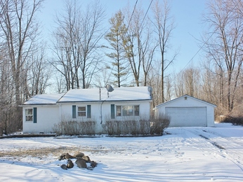 1911 Herman St, Owosso, MI 48867 