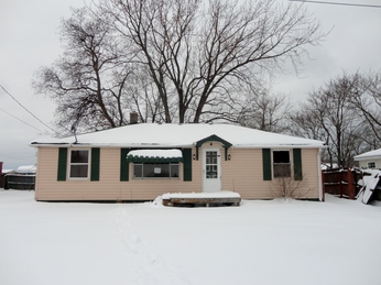 932 Baldanza Ave, Benton Harbor, MI 49022 