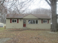 13582 Cogswell St, Romulus, MI 48174 