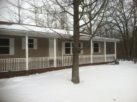 1042 York Drive, Weidman, MI 48893 