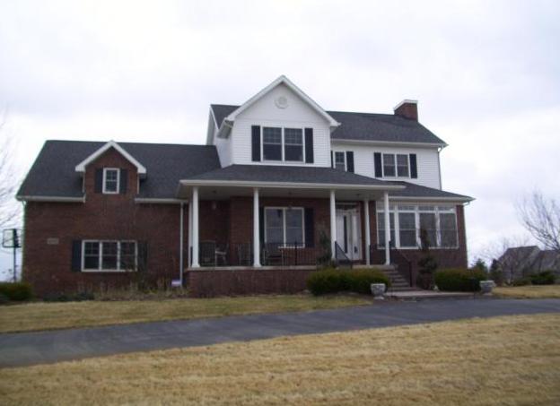 4695 Emerald Valley, Fowlerville, MI 48836 
