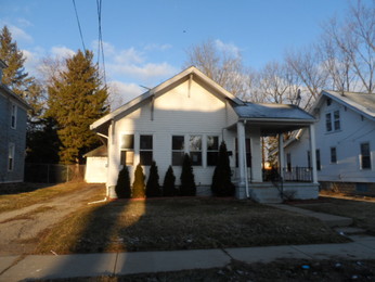 153 Lincoln Street, Pontiac, MI 48341 