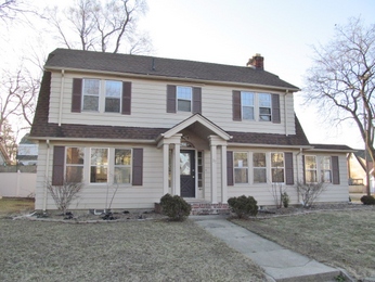 37 Miami Rd, Pontiac, MI 48341 