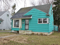5901 Glenn St, Flint, MI 48505 