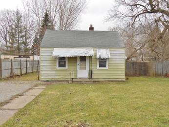 3714 Huggins Ave, Flint, MI 48506 