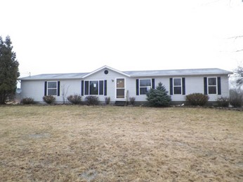 6715 S Kingston Rd, Clifford, MI 48727 
