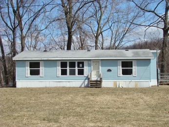 19600 11 Mile Rd, Battle Creek, MI 49014 
