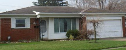 27083 Roan Drive, Warren, MI 48093 