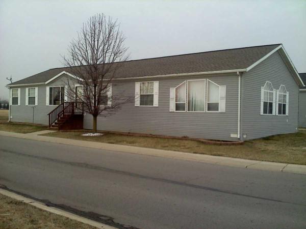 25930 Connery, Brownstown, MI 48134 