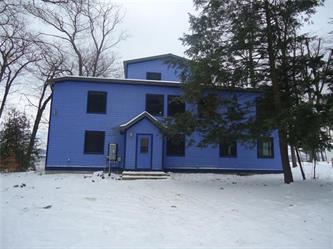 1260 Neahtawanta Rd, Traverse City, MI 49686 