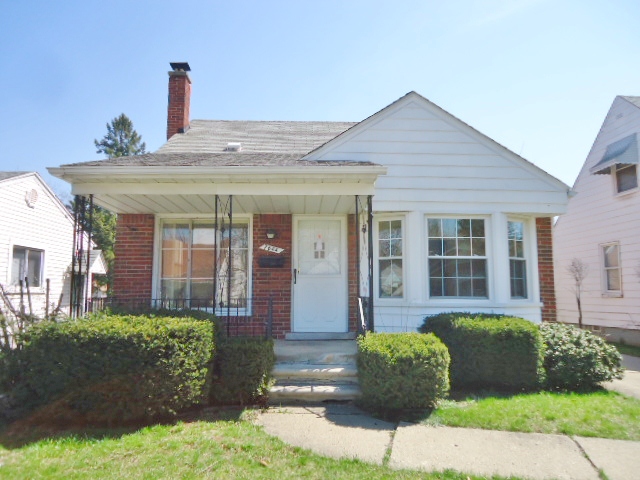 7644 Dolphin, Detroit, MI 48239 