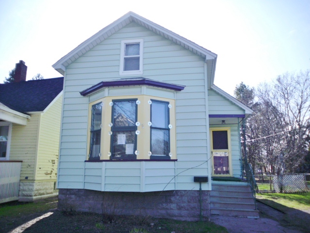 712 S Grant St, Bay City, MI 48708 