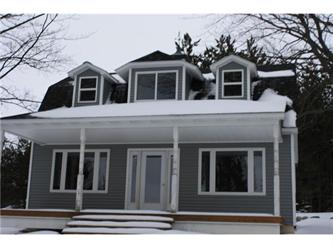 1724 Poquette, Gaylord, MI 49735 