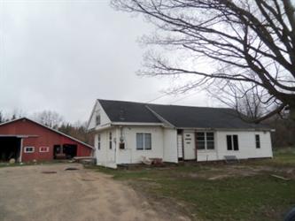 2648 Dane St, Gowen, MI 49326 