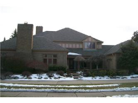 711 Lakeshore Rd, Grosse Pointe, MI 48236 