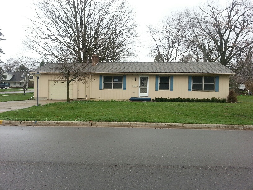 607 Irving St, Williamston, MI 48895 