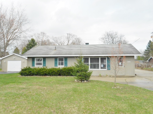2440 Oakwood Dr, Port Huron, MI 48060 