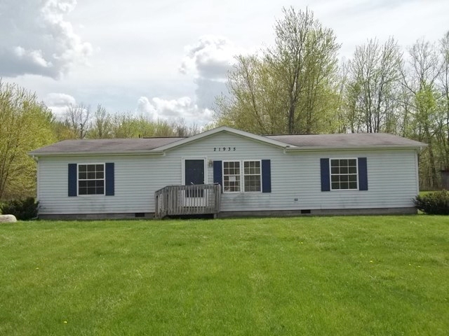 21935 W Peet Rd, Bannister, MI 48807 