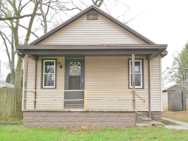1824 Isabella St, Muskegon, MI 49442 