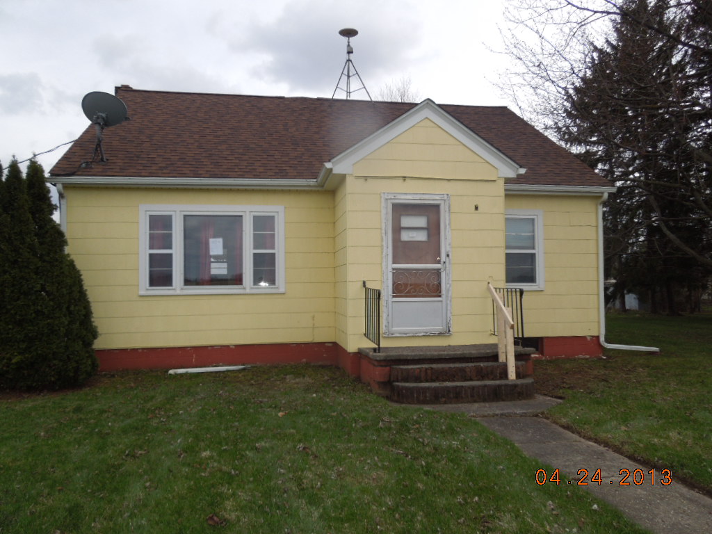 7811 W Henderson Rd, Elsie, MI 48831 