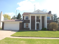 3233 Wolcott St, Flint, MI 48504 