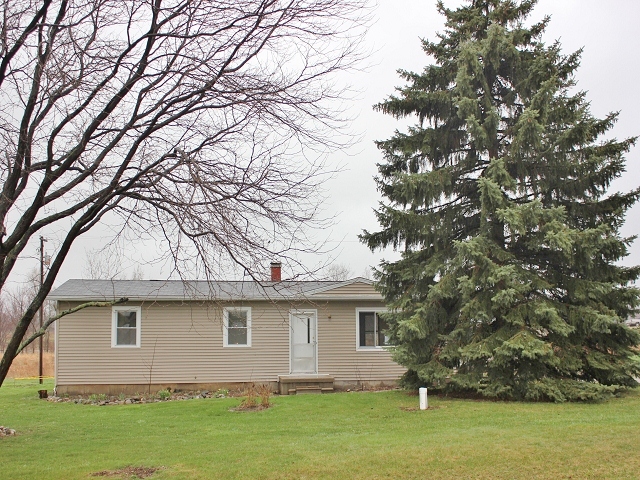 2961 W Brewer Rd, Owosso, MI 48867 