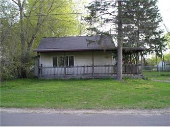 625 St Joseph St, Paw Paw, MI 49079 