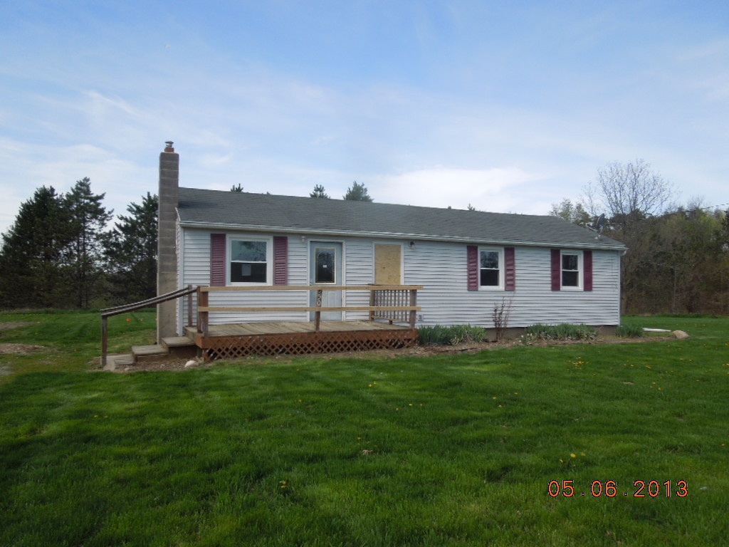 550 Vaughn Road, Leslie, MI 49251 