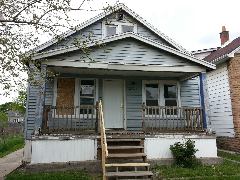 6586 Hanson St, Detroit, MI 48210 