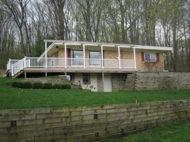 3144 Baseline Rd, Gobles, MI 49055 