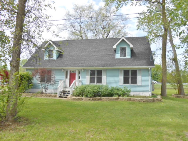 14114 Torrey Rd, Fenton, MI 48430 