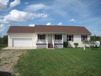 5897 Cobblestone Dr Unit 2, North Branch, MI 48461 