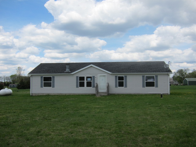 35644 County Road 358, Paw Paw, MI 49079 