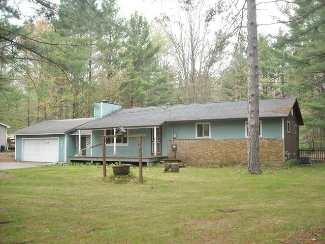 10694 Wildwood Road, Interlochen, MI 49643 