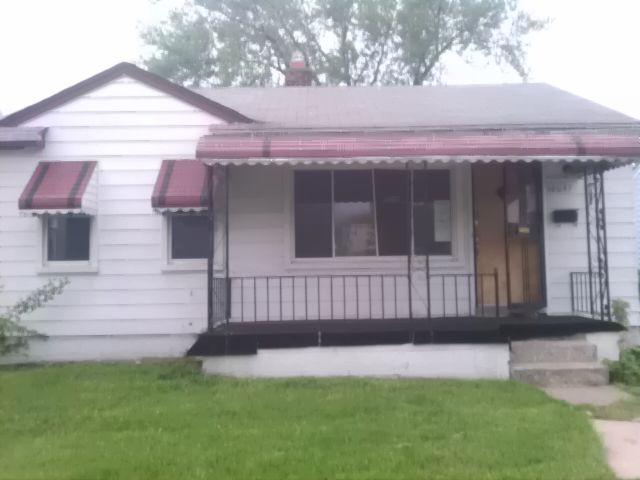 18047 Goddard, Detroit, MI 48234 